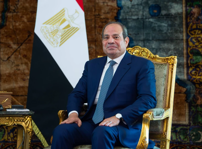 سمو سيدي ولي العهد يلتقي الرئيس المصري ويعقدان لقاءً ثنائياً وجلسة مباحثات موسعة. - Photo 10