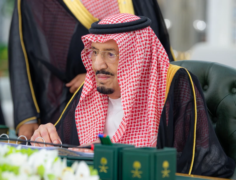 سيدي خادم الحرمين الشريفين يترأس جلسة مجلس الوزراء اليوم في جدة. - Photo 2