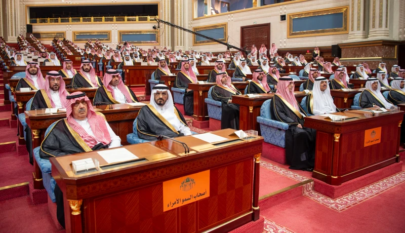 سمو سيدي ولي العهد يفتتح أعمال السنة الثالثة من الدورة التاسعة لمجلس الشورى. - صورة 14