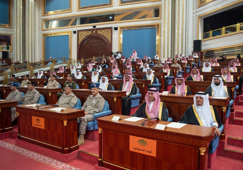 سمو سيدي ولي العهد يفتتح أعمال السنة الثالثة من الدورة التاسعة لمجلس الشورى. - صورة 11